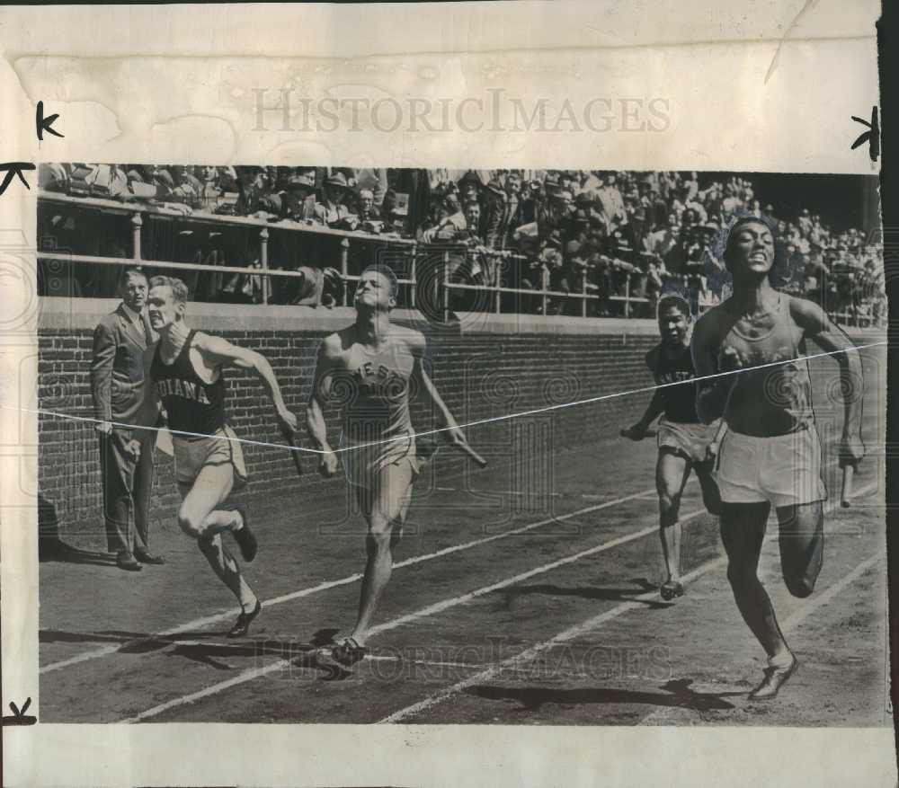 Press Photo Wayn&#39;s Buddy Coleman victory relay - Historic Images