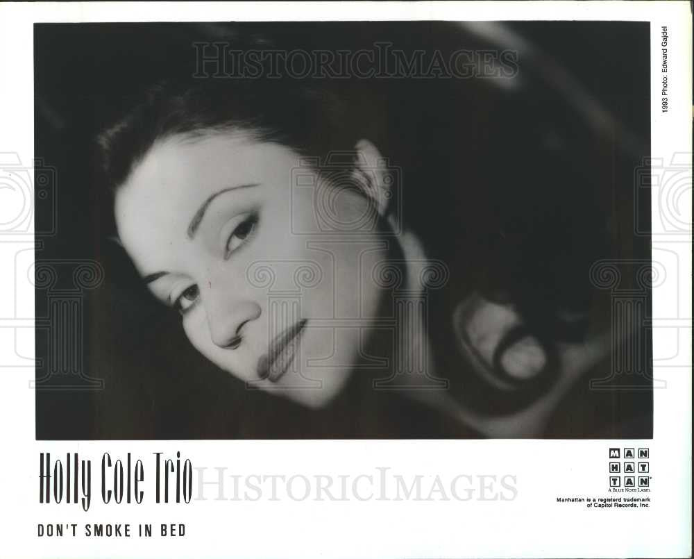 1994 Press Photo Holly Cole,  jazz singer - Historic Images