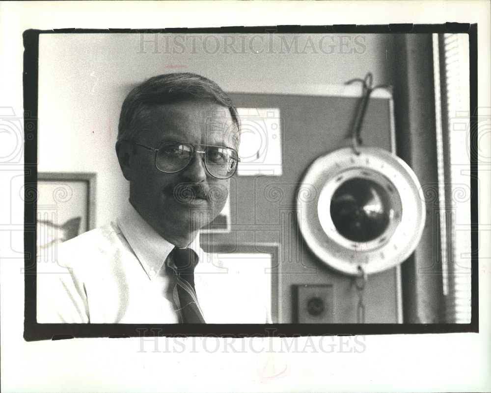 1990 Press Photo DAVID COLE DIRECTOR MICHIGAN UNV. - Historic Images
