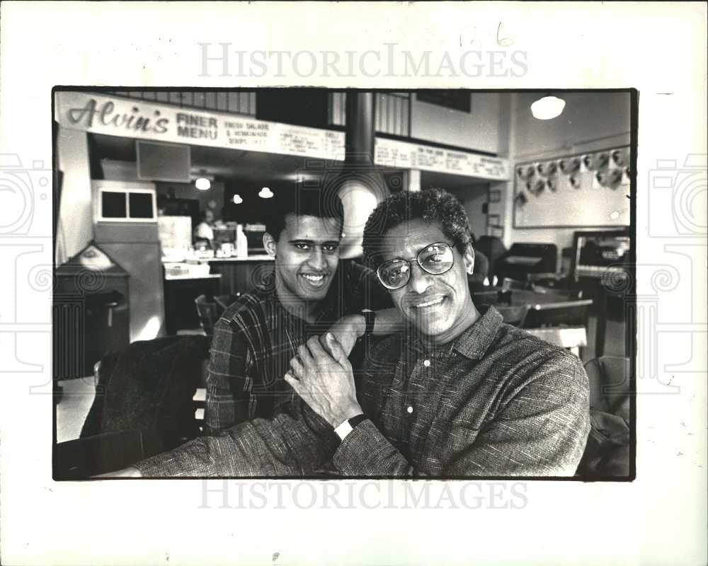 1988 Press Photo Activists - Historic Images