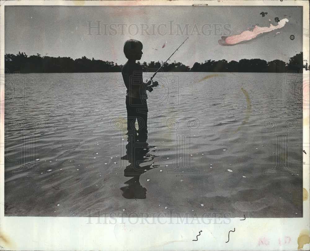 1974 Press Photo Everything from computers to fishing - Historic Images