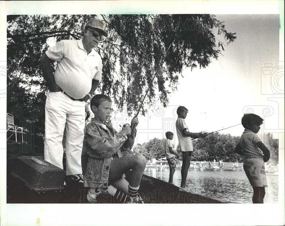 1988 Press Photo MICHEAL O&#39;BRIAN &amp; GARND FATHER ERINE - Historic Images