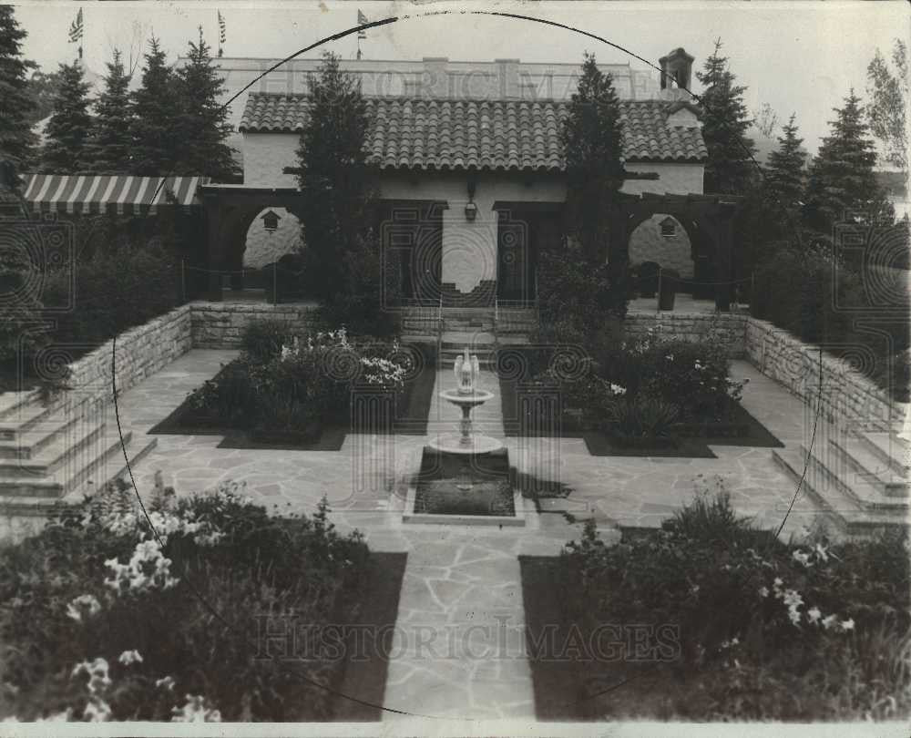 1928 Press Photo Lawrence P. Fisher home - Historic Images