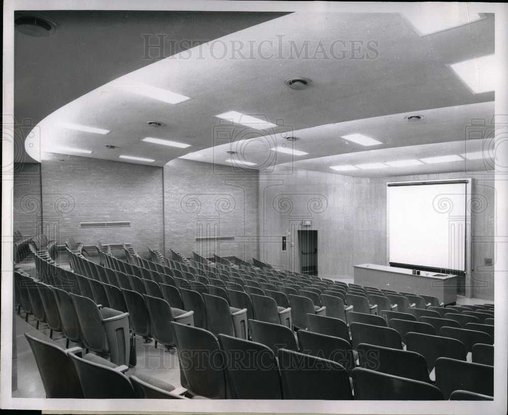 1957 Press Photo Science Hall Lecture Ferris College - Historic Images