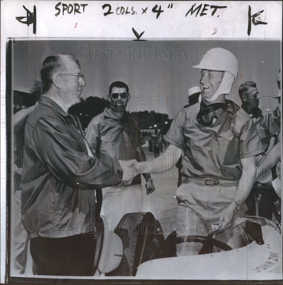 1956 Press Photo race car driver Pat Flaherty record - Historic Images