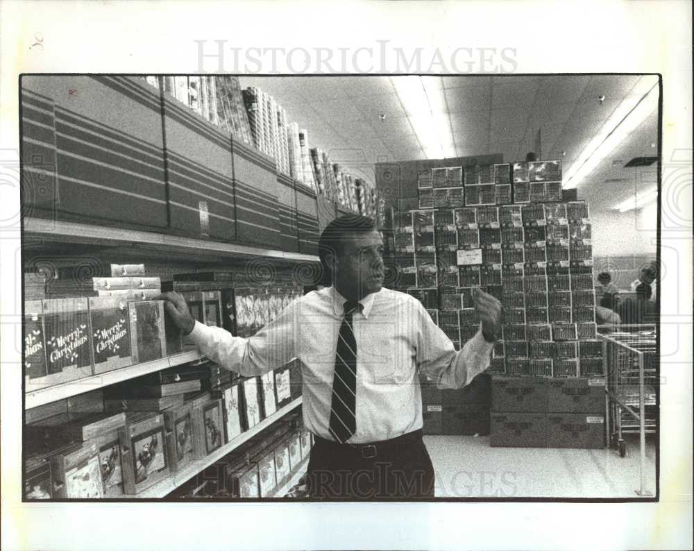 1990 Press Photo Bill Edwards A.L. Price store chain - Historic Images
