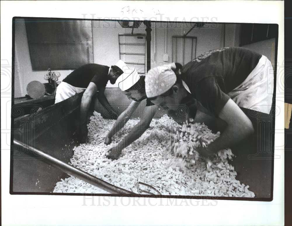 1990 Press Photo Ben Edwards Commentator - Historic Images