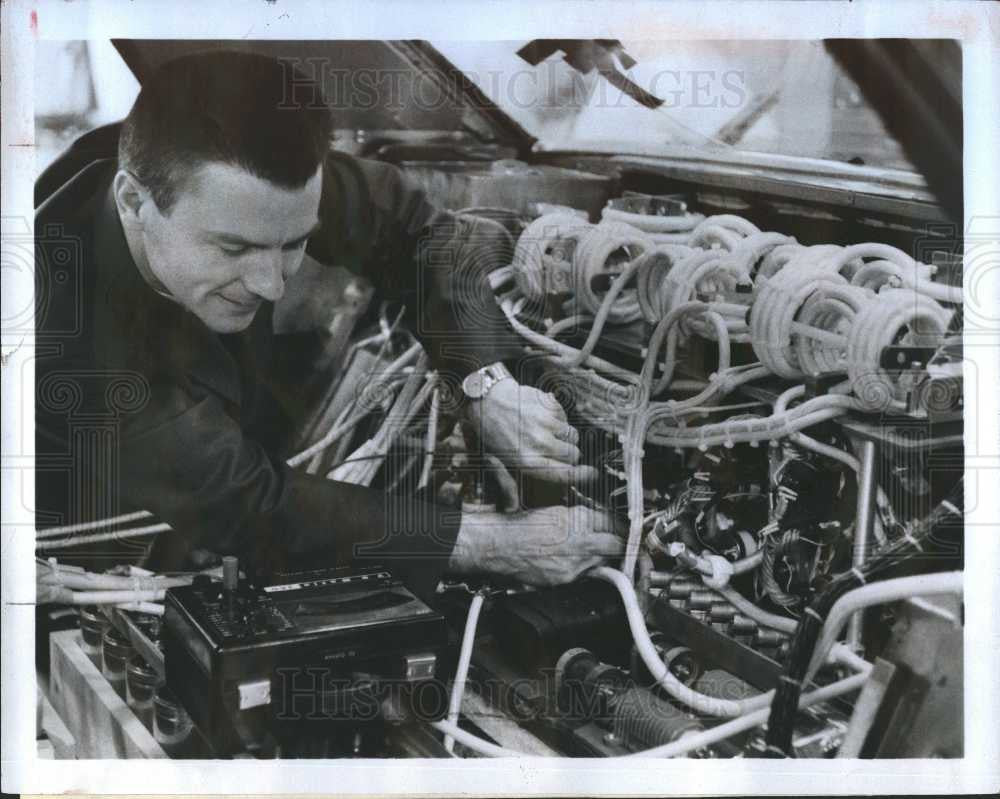 1966 Press Photo General Motors Electrovair II - Historic Images