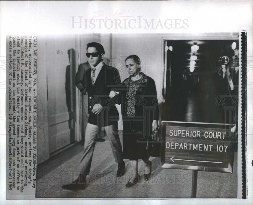 1969 Press Photo Mary Sirhan RFK assassination trial - Historic Images
