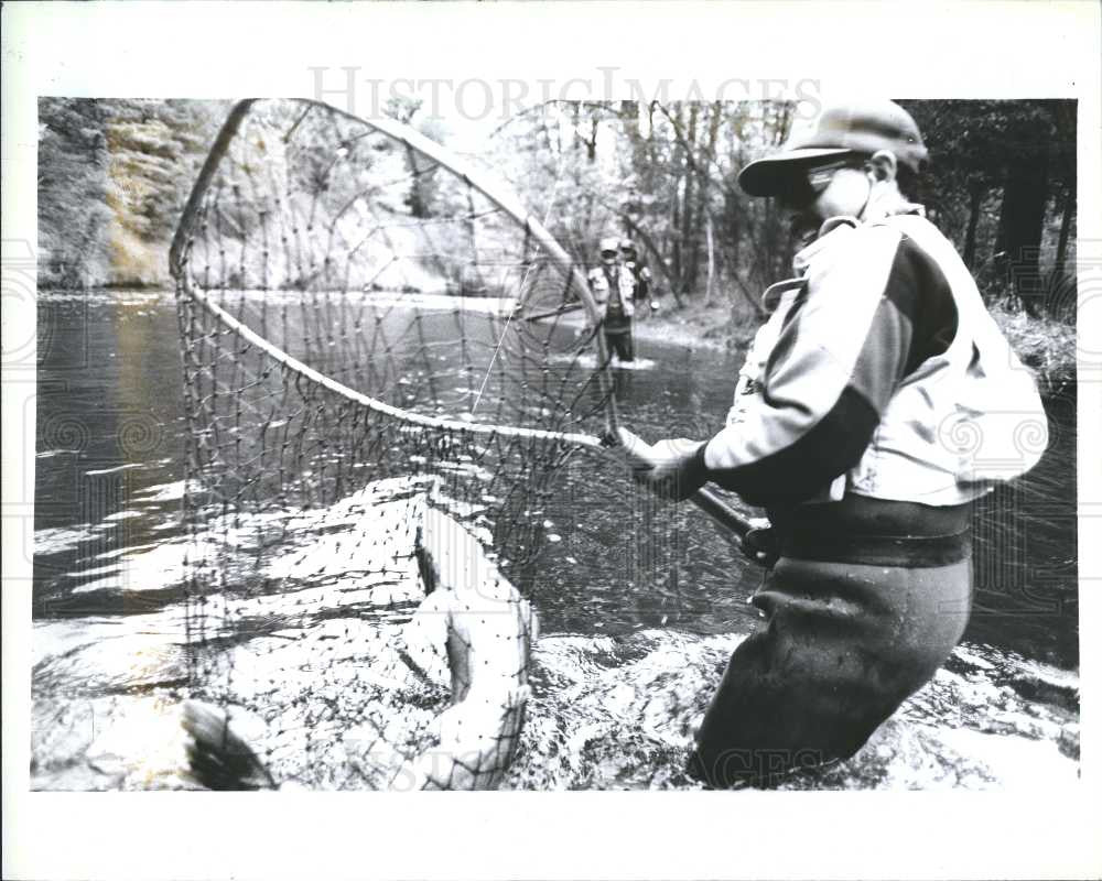 1992 Press Photo Fishing - Historic Images