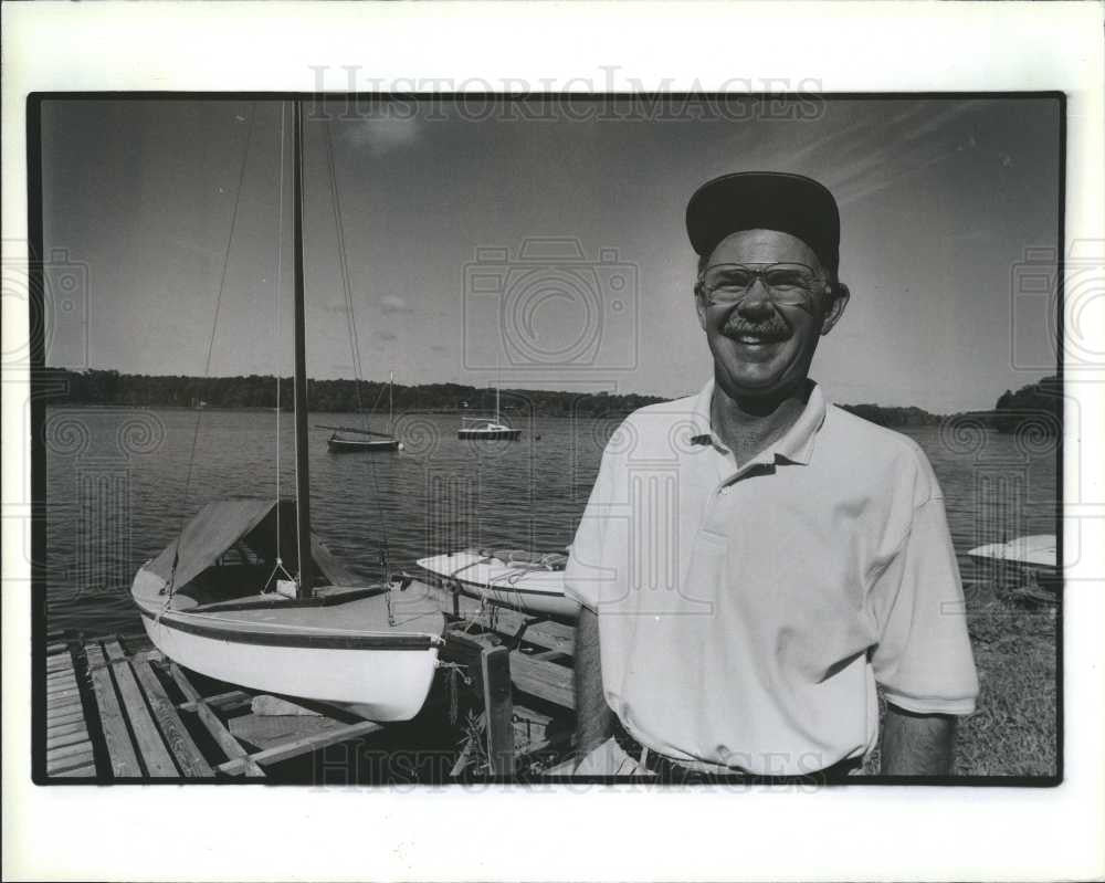 Press Photo Bill Martin National Sailing Authority - Historic Images