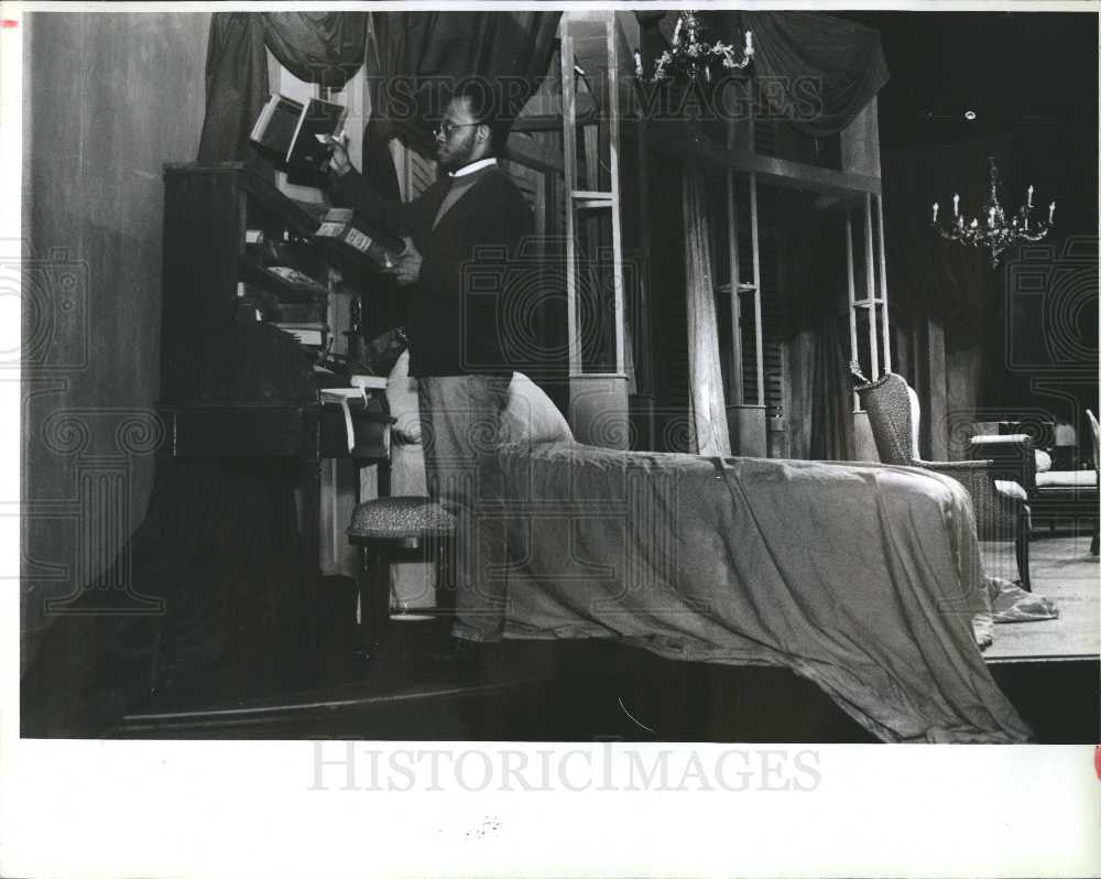 1992 Press Photo political figure - Historic Images