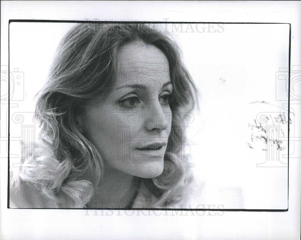 1977 Press Photo Carrie Snodgress Actress - Historic Images