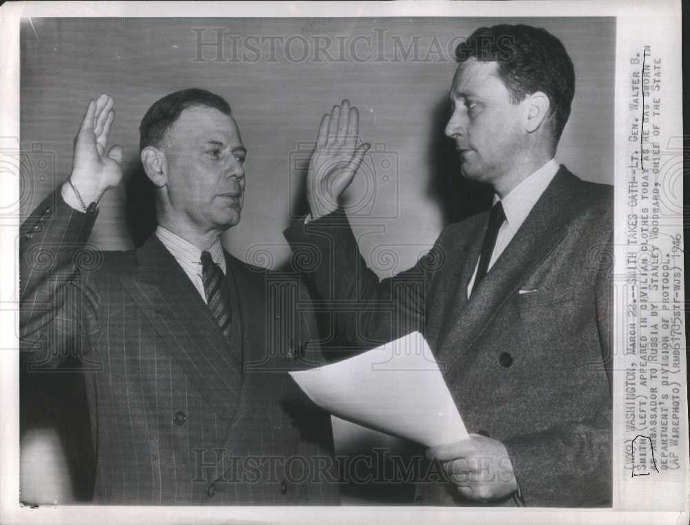1946 Press Photo Lt. Gen. Walter S. Smith ambassador - Historic Images