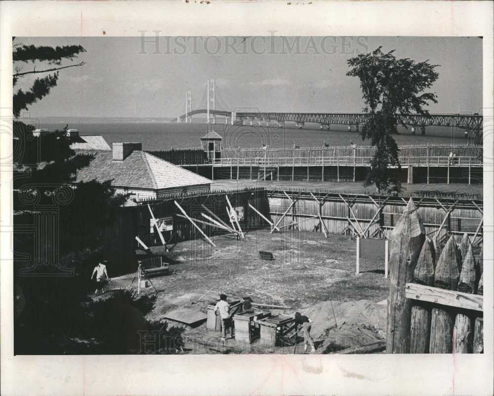 1965 Press Photo Fort Michilimackinac MSU excavation - Historic Images