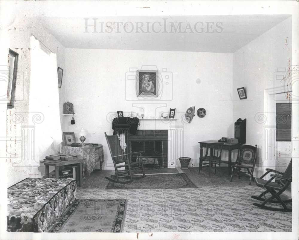 1976 Press Photo Fort Mackinac officer&#39;s quarters room - Historic Images