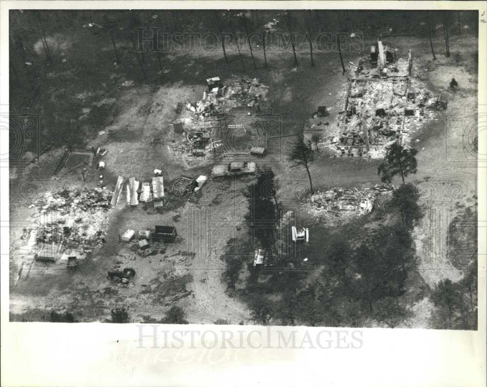 1990 Press Photo Fire Forest uncontrol - Historic Images