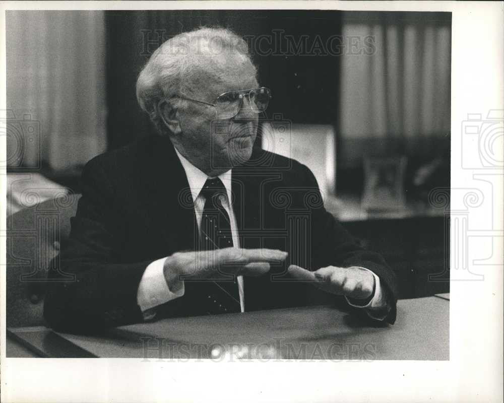 1989 Press Photo actor, director, Roger G. Smith - Historic Images