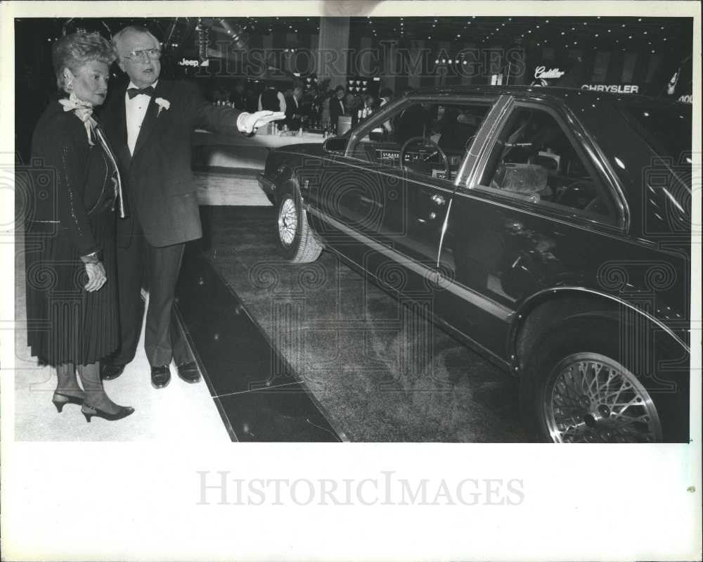 1986 Press Photo Roger Smith,General Motors - Historic Images