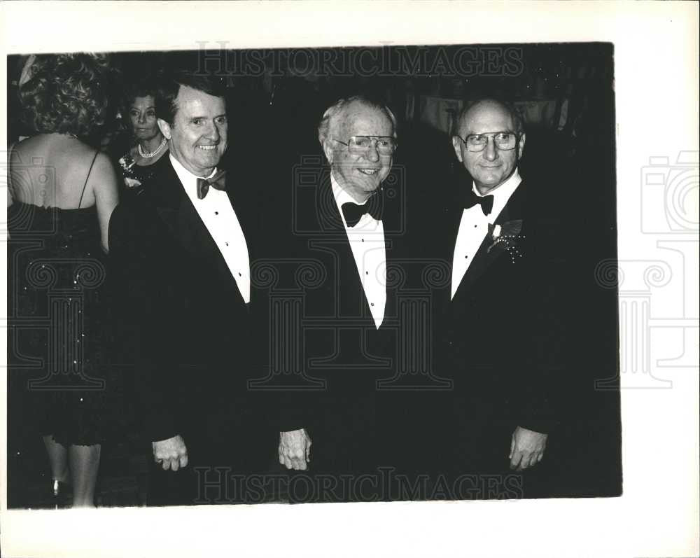 Press Photo Jim Tolley Roger Smith Seymour Gordon - Historic Images