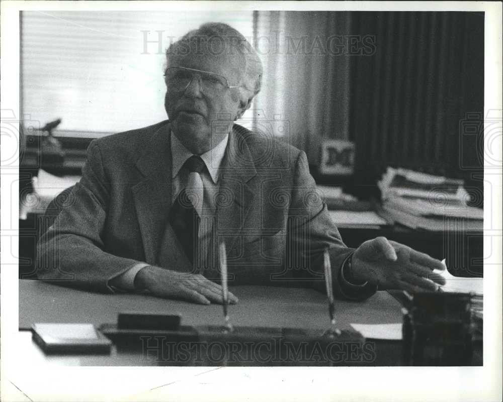 1986 Press Photo South Africa GM chief Roger Smith - Historic Images