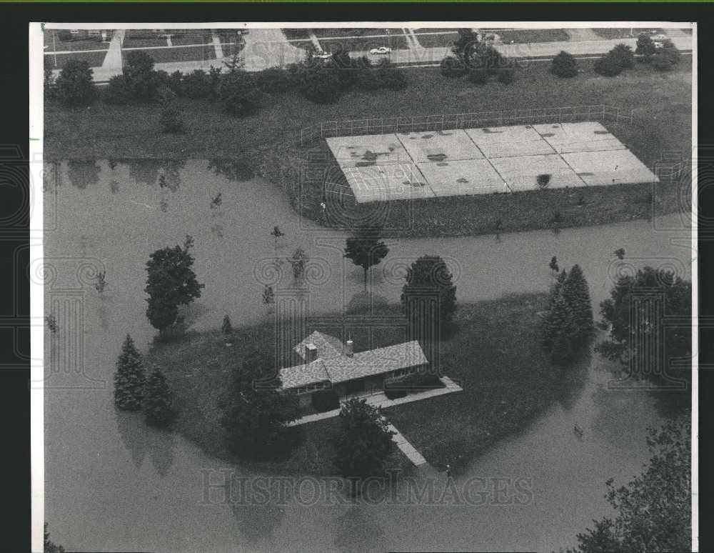 1989 Press Photo flood - Historic Images
