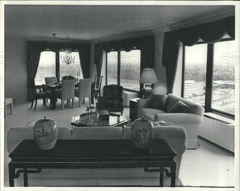 1982 Press Photo Three Bedroom Condominium - Historic Images