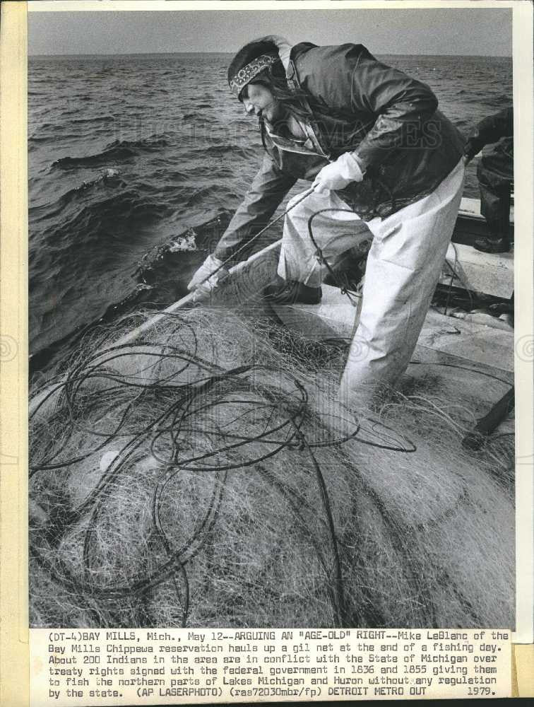 1979 Press Photo Mike LeBlanc Chippewa fishing rights - Historic Images