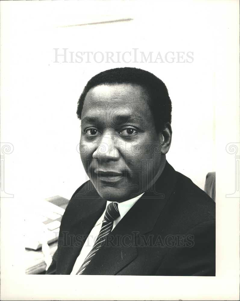 1987 Press Photo Gerald Smith, Franklin Wright Settleme - Historic Images