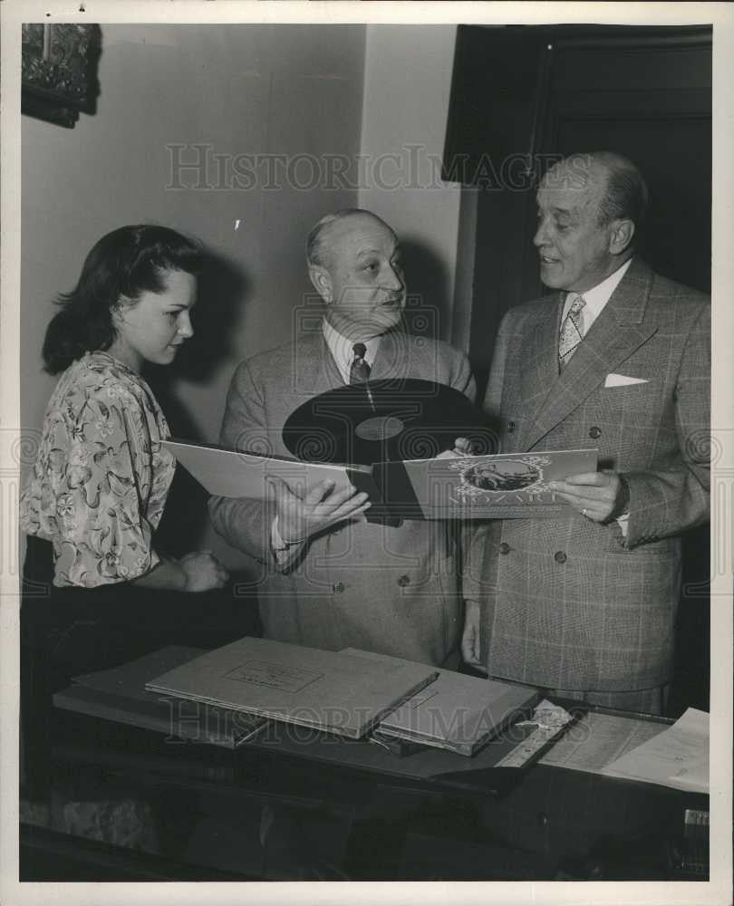 1947 Press Photo fowler Smith - Historic Images