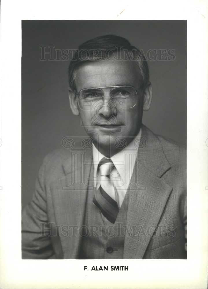 1984 Press Photo F. Alan Smith, president GM Canada - Historic Images