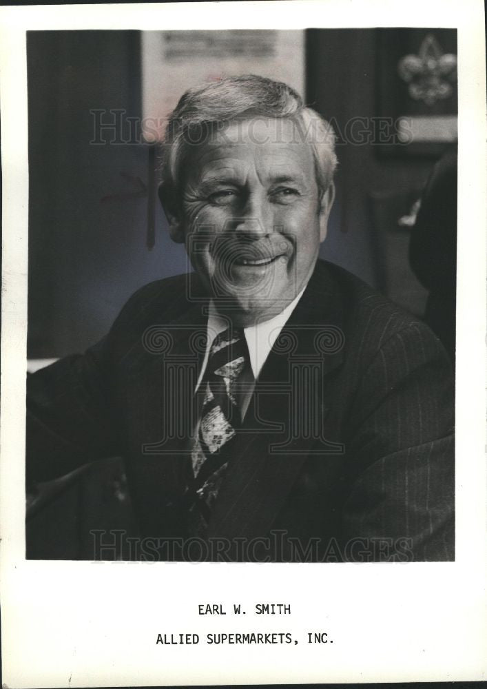 1982 Press Photo Earl W. Smith Allied Supermarkets - Historic Images
