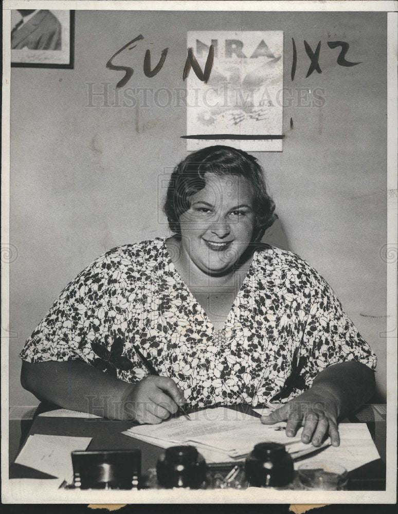 1932 Press Photo Kate, TV - Historic Images