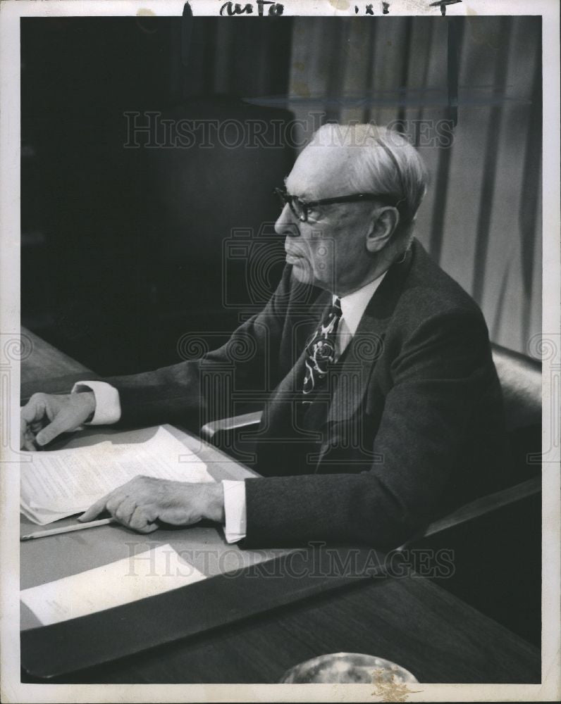 1954 Press Photo Alfred P. Sloan President - Historic Images