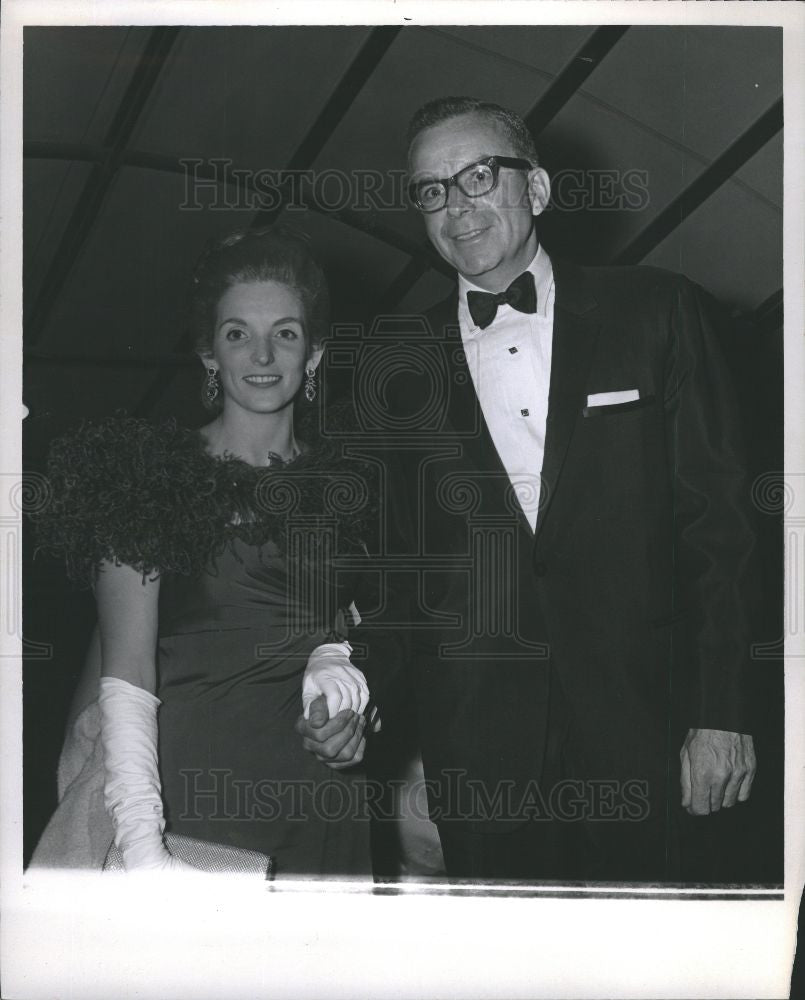 1966 Press Photo Mr. and Mrs. Richard Sloan - Historic Images