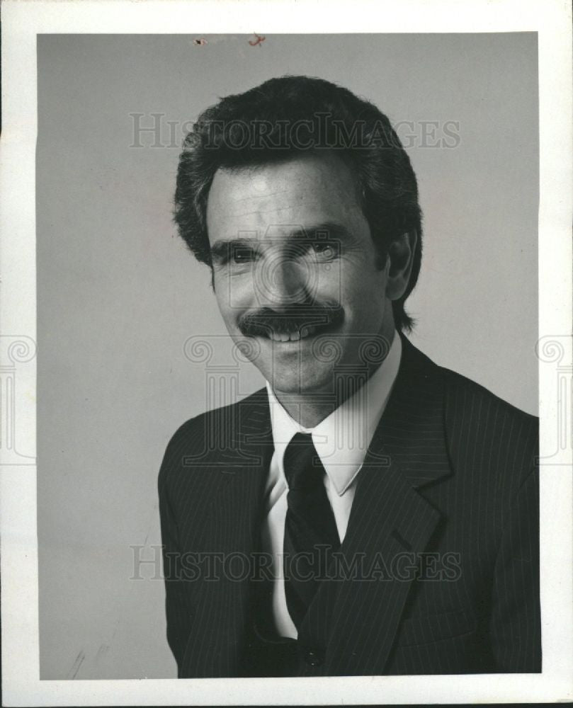 1983 Press Photo Jerome Smith Coca-Cola - Historic Images