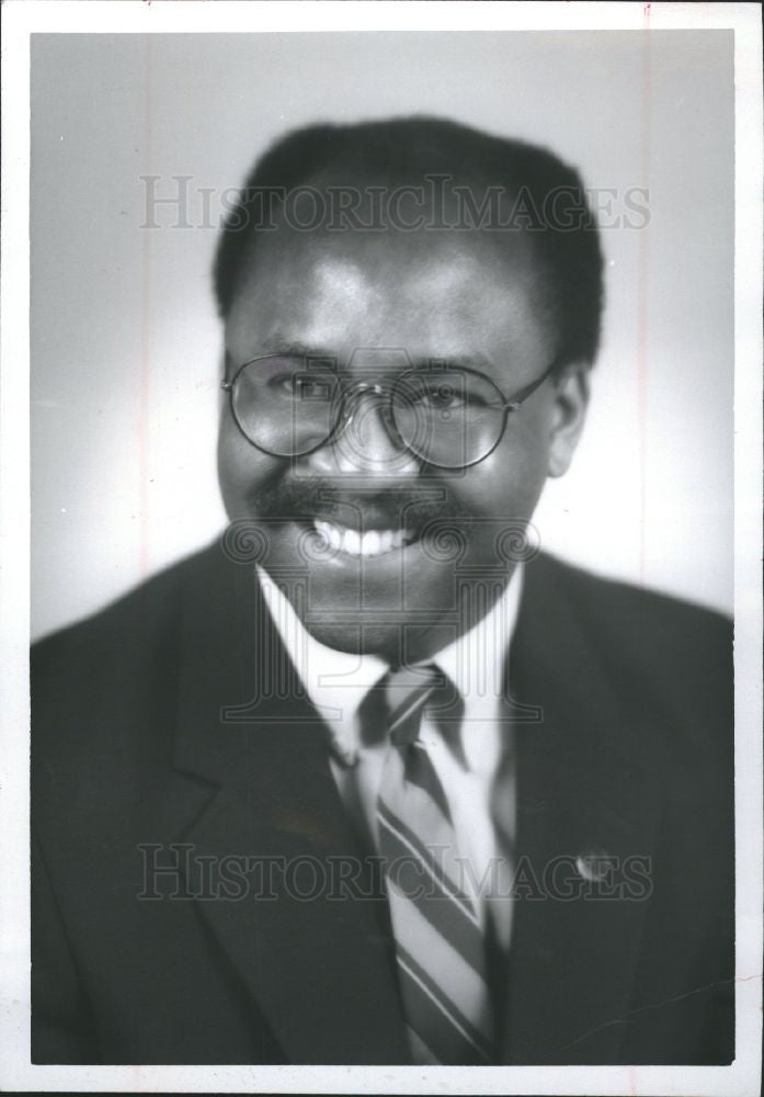 1987 Press Photo Harvey Slaughter  New Detroit Inc - Historic Images