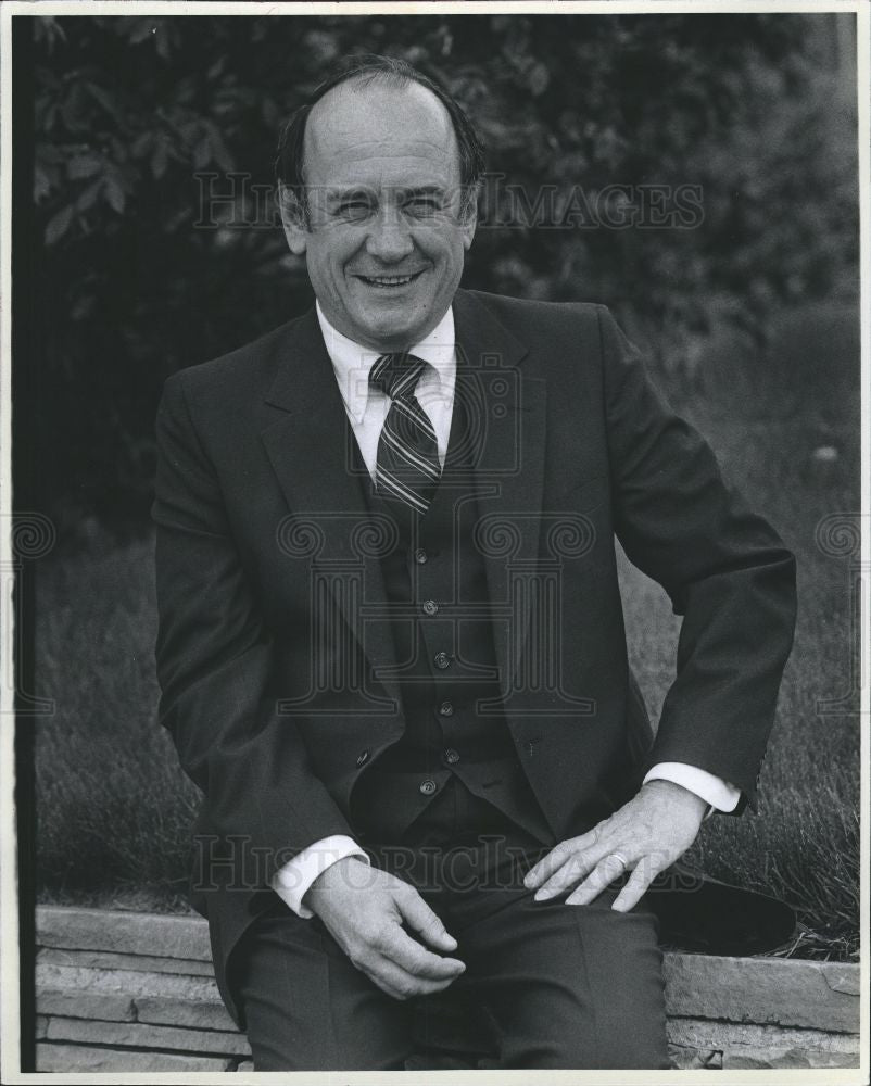 1980 Press Photo Chamber President Frank Smith - Historic Images
