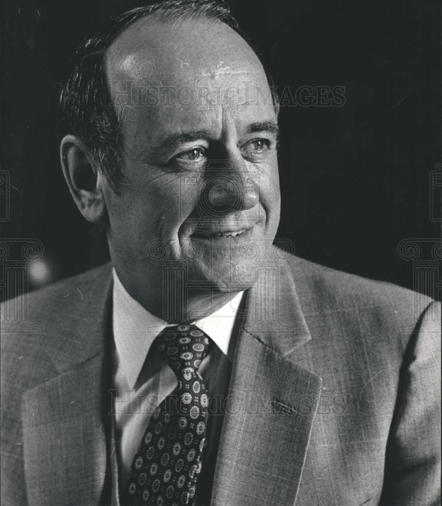 1986 Press Photo Frank E. Smith Chamber President - Historic Images