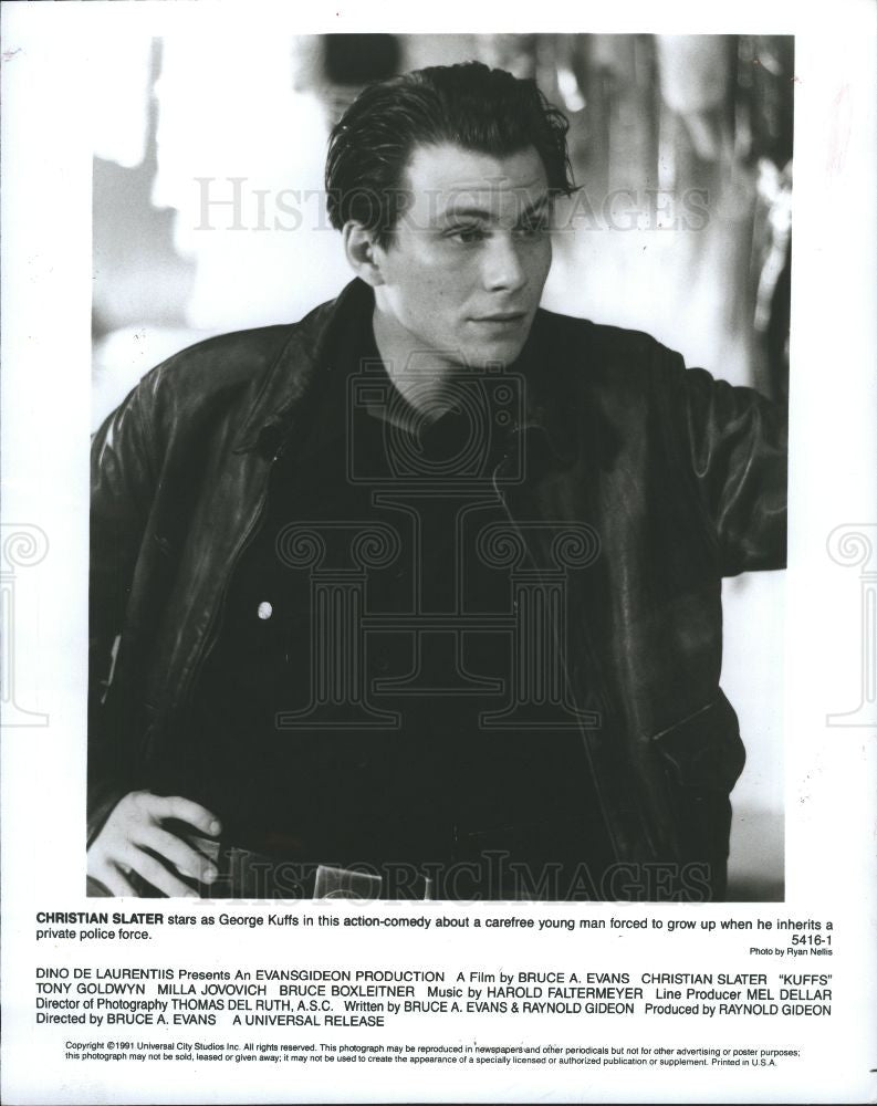 1992 Press Photo Christian Slater Film Actor Kuffs - Historic Images