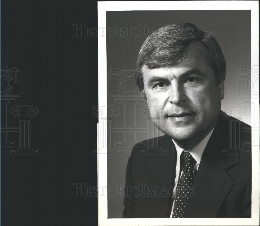 1984 Press Photo John M. Slosar Ford Co Labor Relations - Historic Images