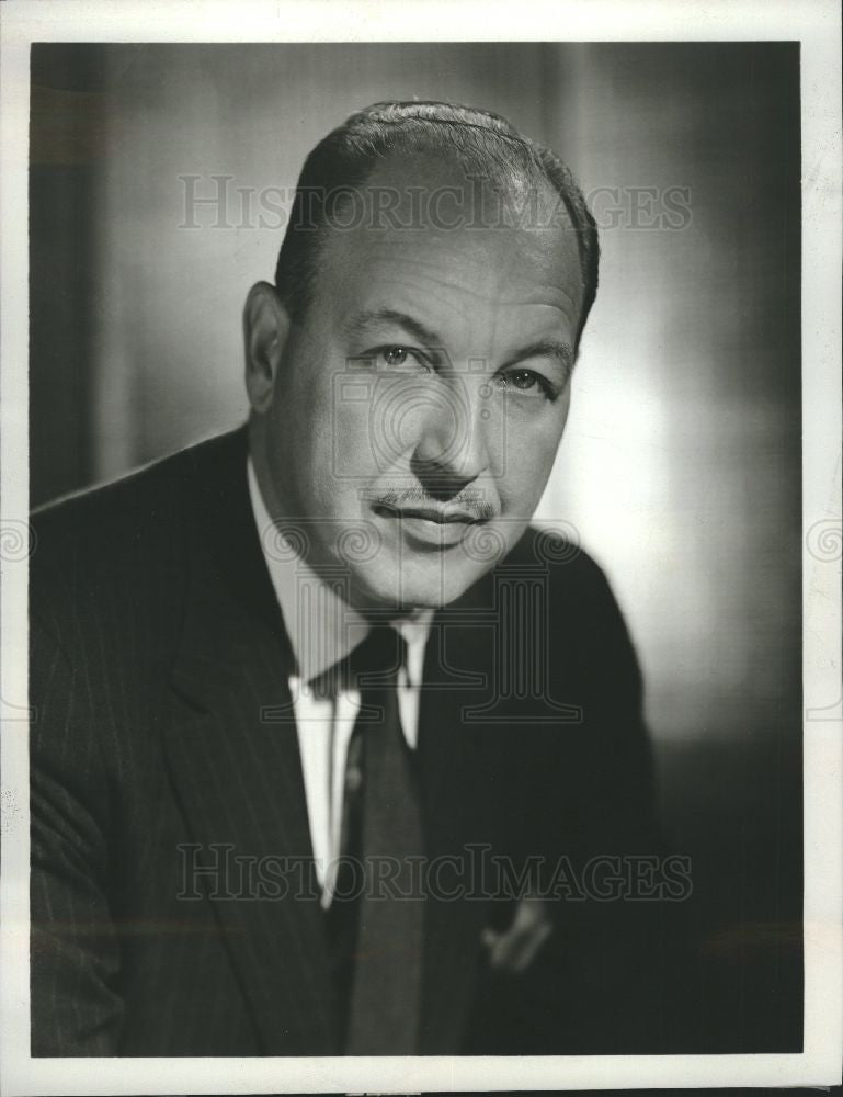 Press Photo Robert Sarnoff President CEO RCA - Historic Images