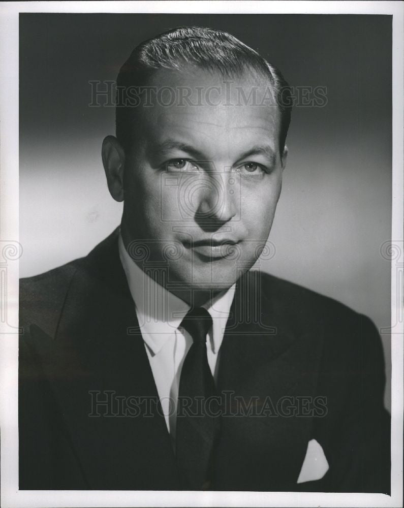 1953 Press Photo Robert  W. Sarnoff Executive VP NBC - Historic Images