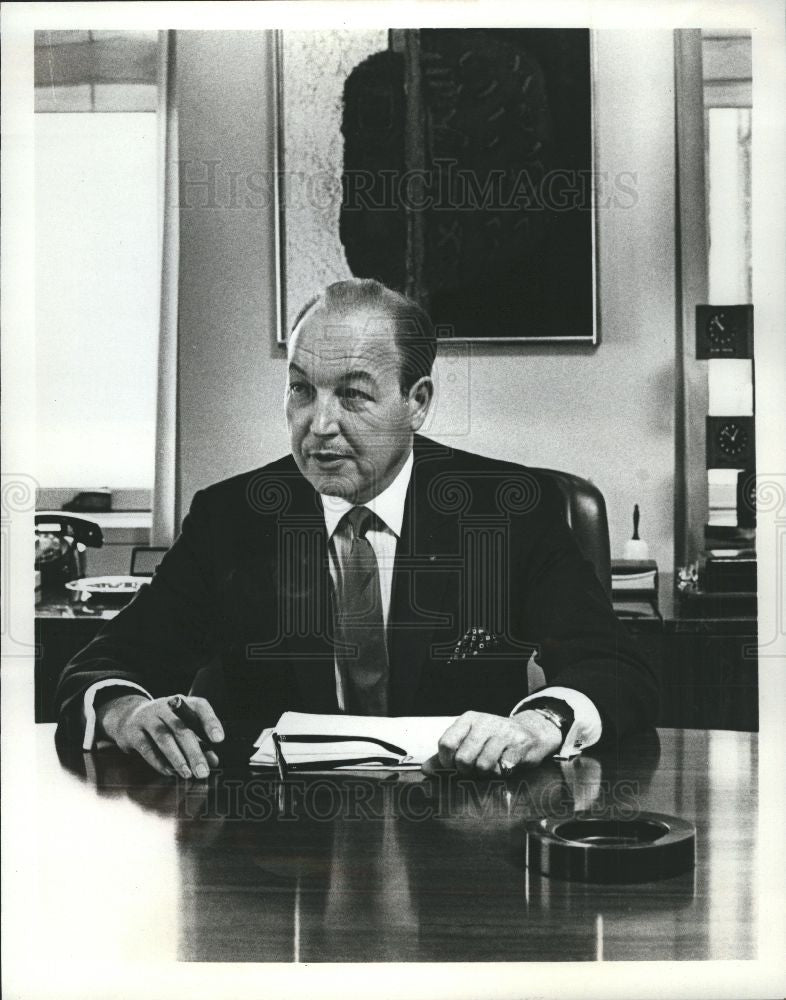 Press Photo RCA Executive - Historic Images