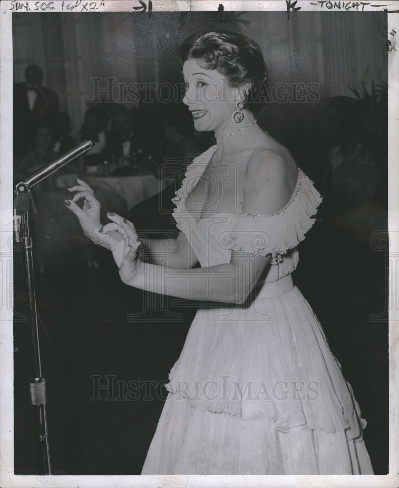 1953 Press Photo Dorothy Sarnoff American operatic - Historic Images
