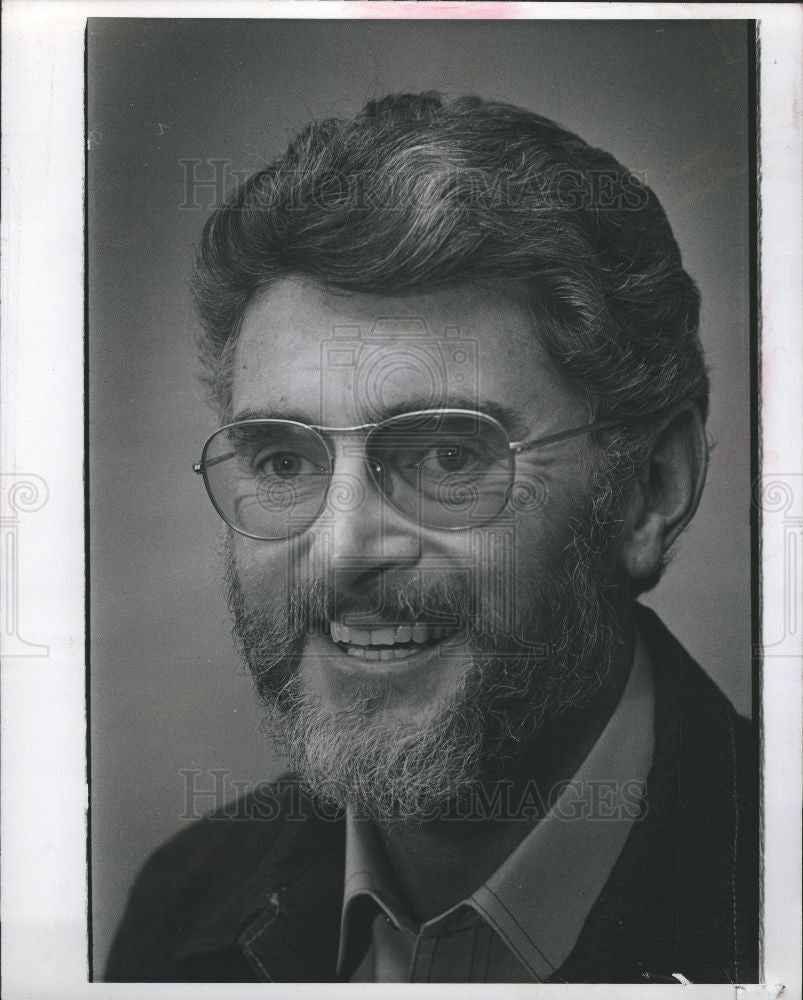 1988 Press Photo Roy Slade Cranbrook Art Museum - Historic Images