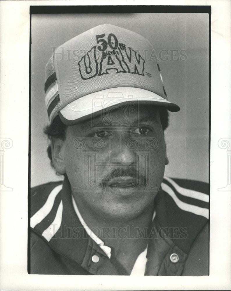 1988 Press Photo Don Sarkesian - Historic Images