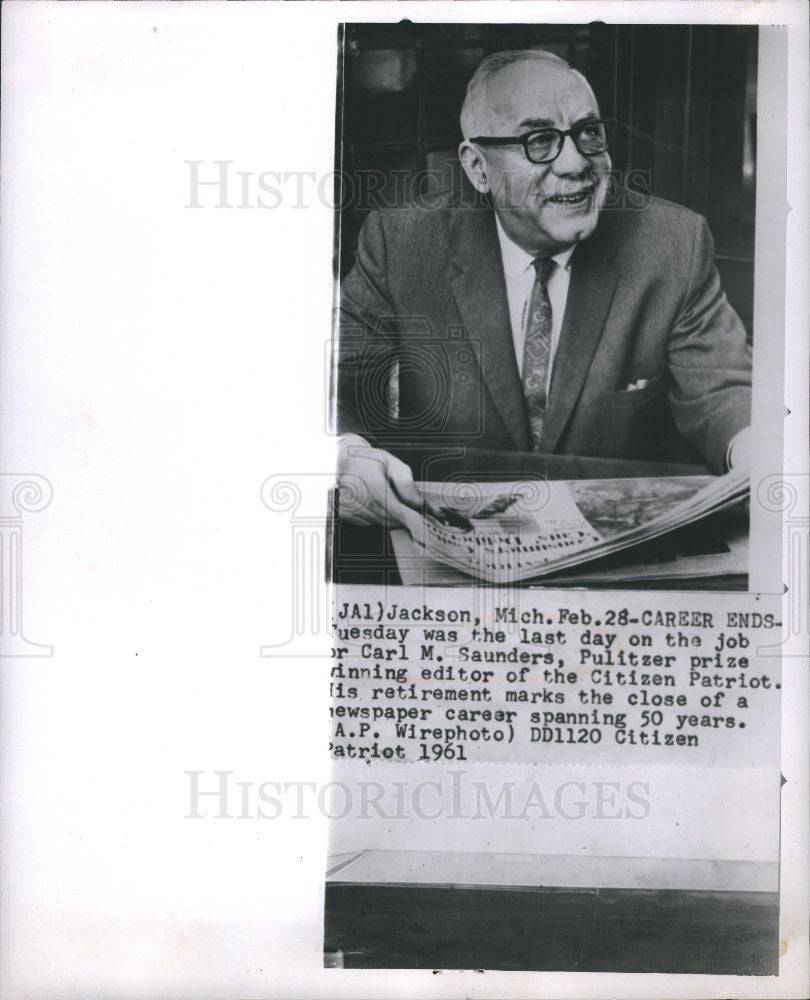 1961 Press Photo Carl M. Sunders, editor, retires - Historic Images
