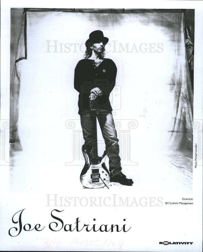 1994 Press Photo Joe Satriani rock guitarist - Historic Images