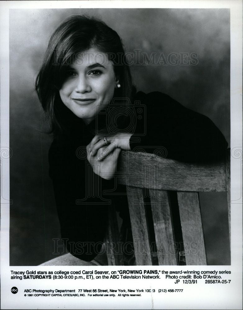1987 Press Photo Tracey Gold actress  Carol Seaver - Historic Images